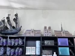 -CE·专业蛋白•羽毛接发·潮色烫染品牌店