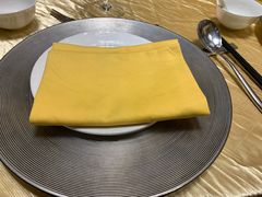 -上海衡山路十二号华邑酒店