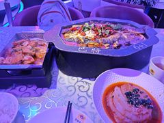 -巴特餐饮6加1音乐餐吧·新疆菜