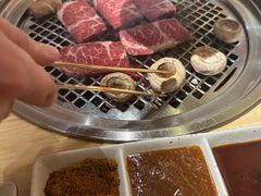 -不倒翁炭火烧肉(永安里店)