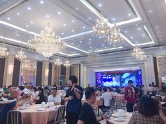 大堂-轩记海鲜餐厅·四十五年老字号·经典粤菜(西区彩虹店)