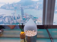 -OZONE 顶楼酒吧(香港丽思卡尔顿酒店)