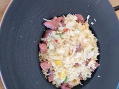 -杏荟旋转餐厅(广州爱群店)