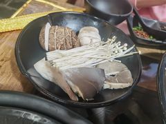 菌菇拼盘-丽江庭院之爱在路上(西单店)