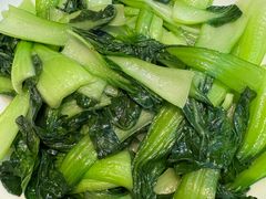 -阿瓦山寨·湘菜现炒·剁椒鱼头王(咸阳总店)