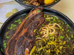 -小龙大肉面馆