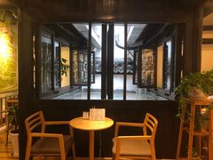 -猫的天空之城概念书店(杭州南宋御街店)