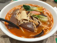 -蒙自源米线大王(花园城商场店)