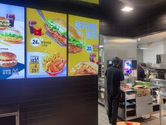 -麦当劳(北苑秋实路店)