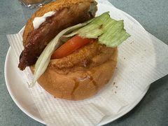 豬扒菠蘿油-华嫂冰室(尖沙咀店)