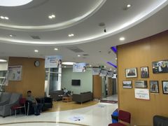 -雅悦齿科(顾村公园店)