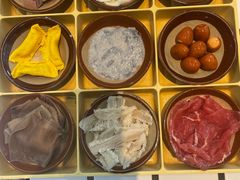 荤菜九格-贰回巷火锅馆(钟楼店)