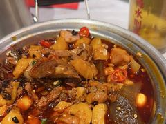 -大芊金重庆串串火锅(南京路店)