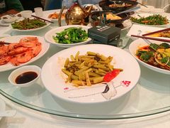 -长富金茂大厦