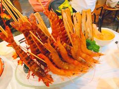 -鲜入围煮花胶鸡海鲜火锅