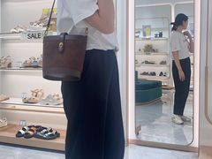 -南京商厦