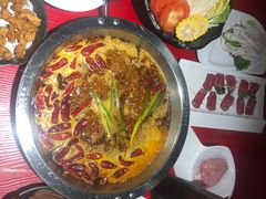 -谭鸭血老火锅(万象九宜城店)