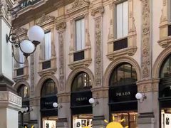 -埃马努埃莱二世拱廊