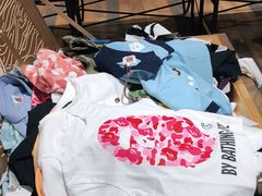 -BAPE STORE®(斯普瑞斯奥特莱斯店)