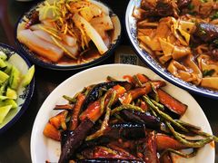 -壹阁胡羊焖饼(特色小吃街店)