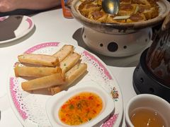 -炆艺乳鸽·煲仔饭大排档(望京来广营店)