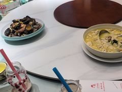 -小红鲸·海鲜餐厅(轸大路店)