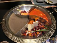 -廖掌柜·重庆鲜货火锅(上海首店)
