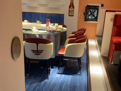 -巴特餐饮6加1音乐餐吧·新疆菜