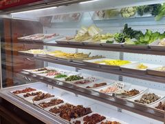 -哈尔滨小酒馆·鲜肉现穿自助烧烤(康新花园店)