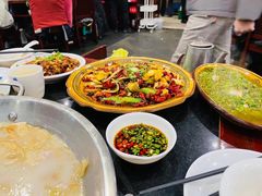 -老来福·非遗酸汤兔(凯旋路店)
