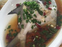 -胖大嫂渔家排档(半边山店)