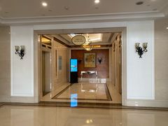 -汕尾巴黎半岛酒店