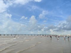 -南汇新城海滩