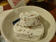 黑芝麻枸杞玫瑰蛋糕-时光花园(白鹭洲店)