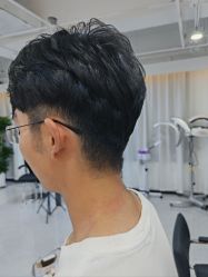 -V7 HAIR SALON
