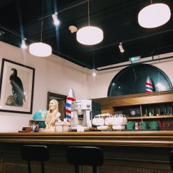 -TWOFACE 双面理发馆