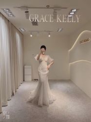 -GRACE KELLY婚纱与礼服(天津店)