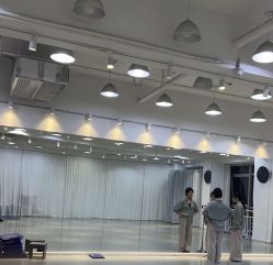 -深舞形体民族舞蹈工作室