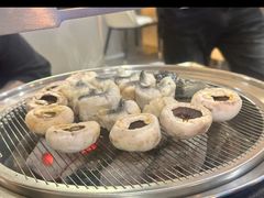 -围炉肉舍•炭烤活鳗•丹东海鲜烤肉(步行街店)