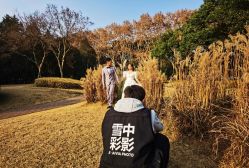 -雪中彩影婚纱摄影·微光艺术中心