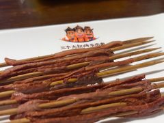 -三个大叔烤羊肉串·歌手驻唱·碳烤鲜肉(西三旗店)