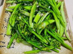 -何乡别院·中式农庄(姑婆山大道店)