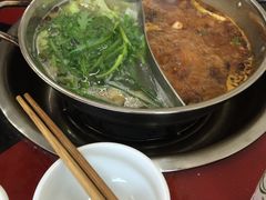 -老石黑山羊毛驴肉火锅(金凯广场店)