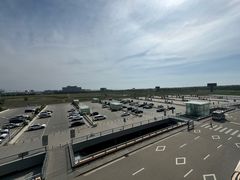 -鄂尔多斯伊金霍洛国际机场