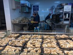 面包甜点陈列柜-蚝英雄鲜蚝自助专门店(长楹天街直营店)