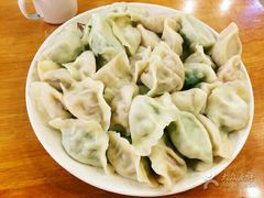 -篱笆院东北饺子王(欧阳路店)