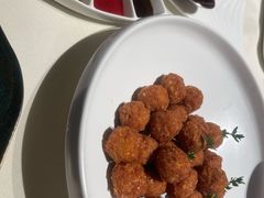 -四季民福烤鸭店(外滩外白渡桥店)