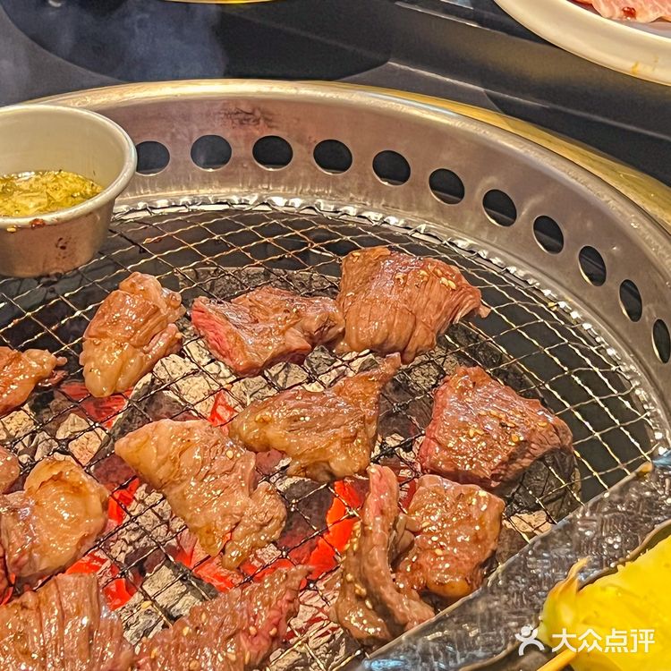 杭州探店｜一家能吃到熟醉的酷炫烤肉店 