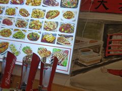 -江城燕子大排档(江汉路步行街店)