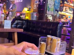 -喜鹊音乐酒馆(西街店)